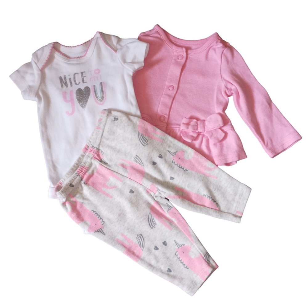 Carter's baby girl's 3pc matching set Size NB